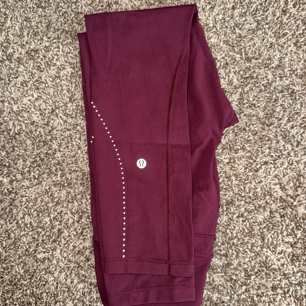 Lululemon ankle length burgundy/red color leggings
